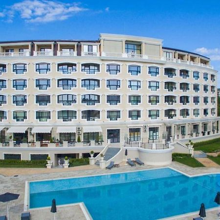 Cozy Apartment By The Sea Saints Constantine and Helena ภายนอก รูปภาพ