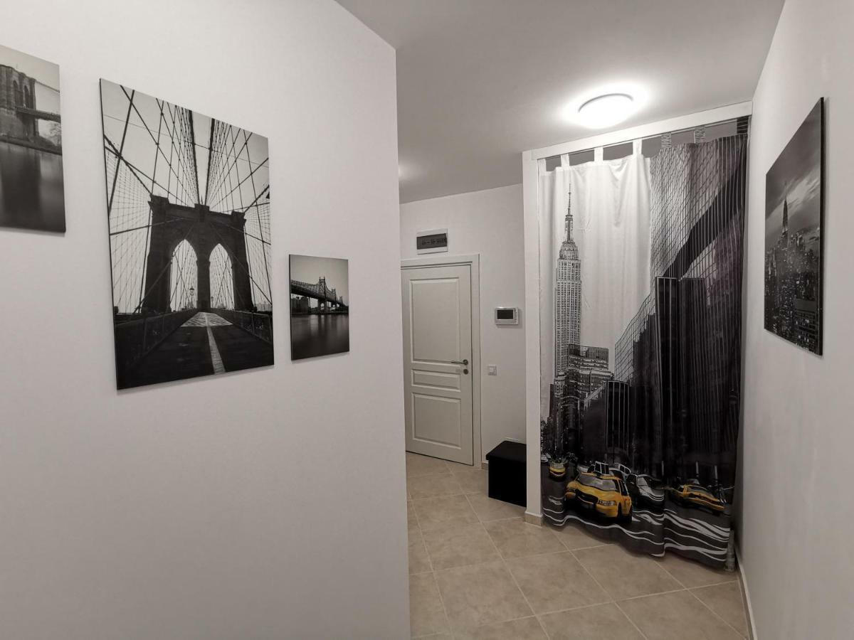 Cozy Apartment By The Sea Saints Constantine and Helena ภายนอก รูปภาพ