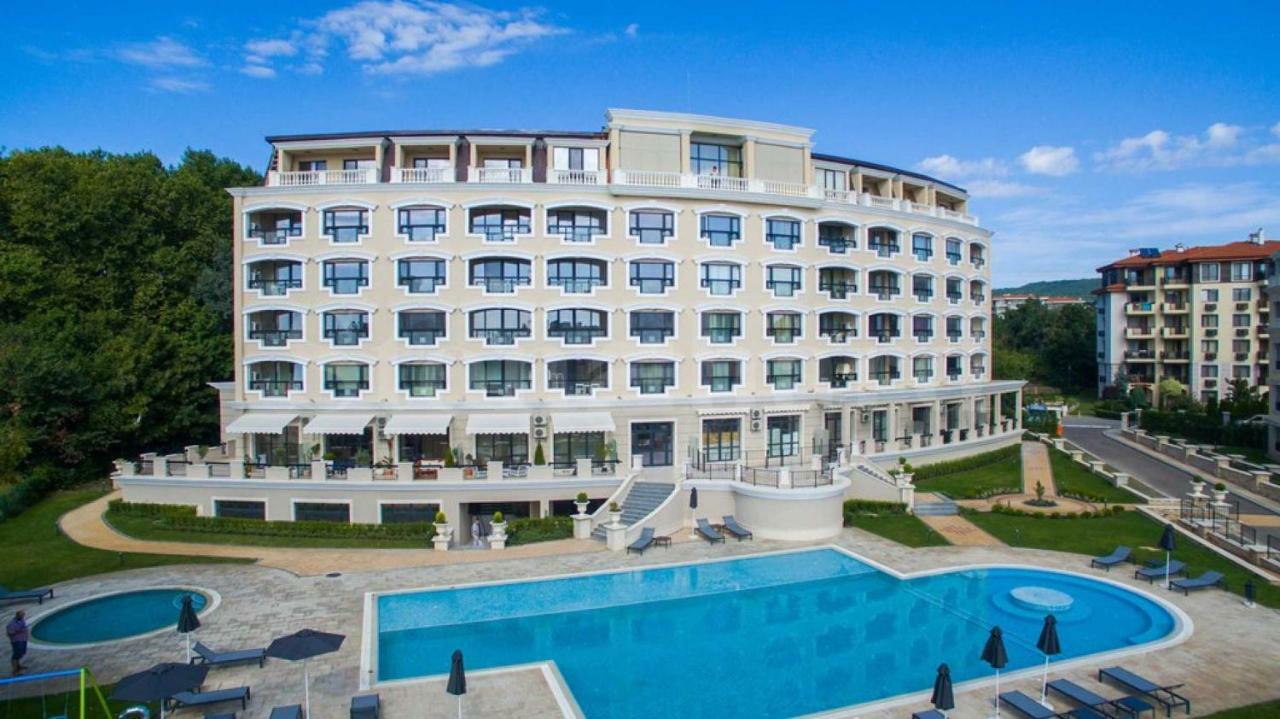 Cozy Apartment By The Sea Saints Constantine and Helena ภายนอก รูปภาพ