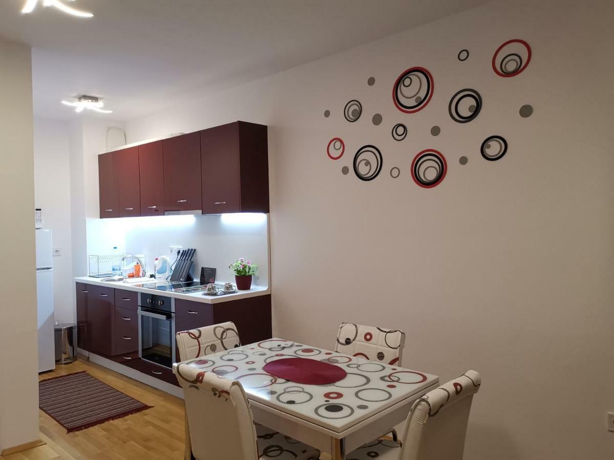 Cozy Apartment By The Sea Saints Constantine and Helena ภายนอก รูปภาพ